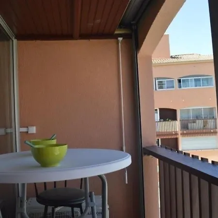 Cap D'agde, 1 Piece, 2 Personnes - Fr-1-249-297 Apartmán *